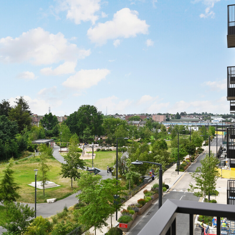 outside the Delamarre, Brent Cross Town (Brent Cross Town)