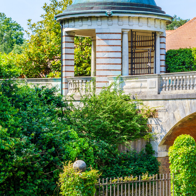 Hampstead Hill Pergola