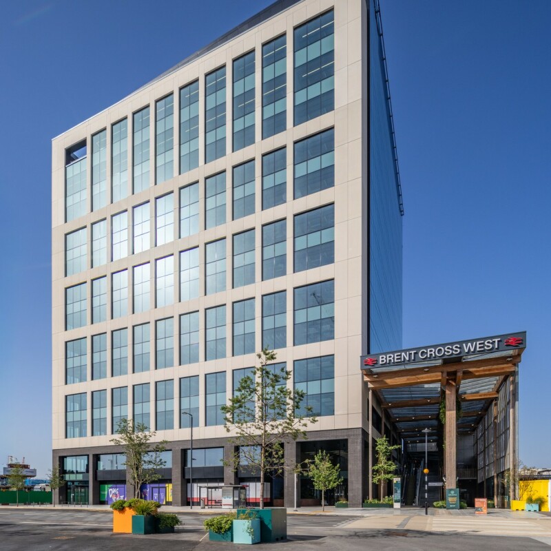 (Brent Cross Town)