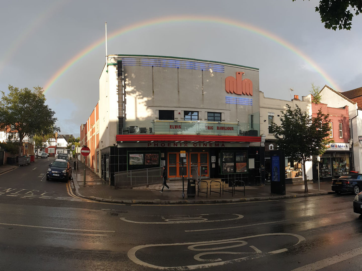 (Brent Cross Town)