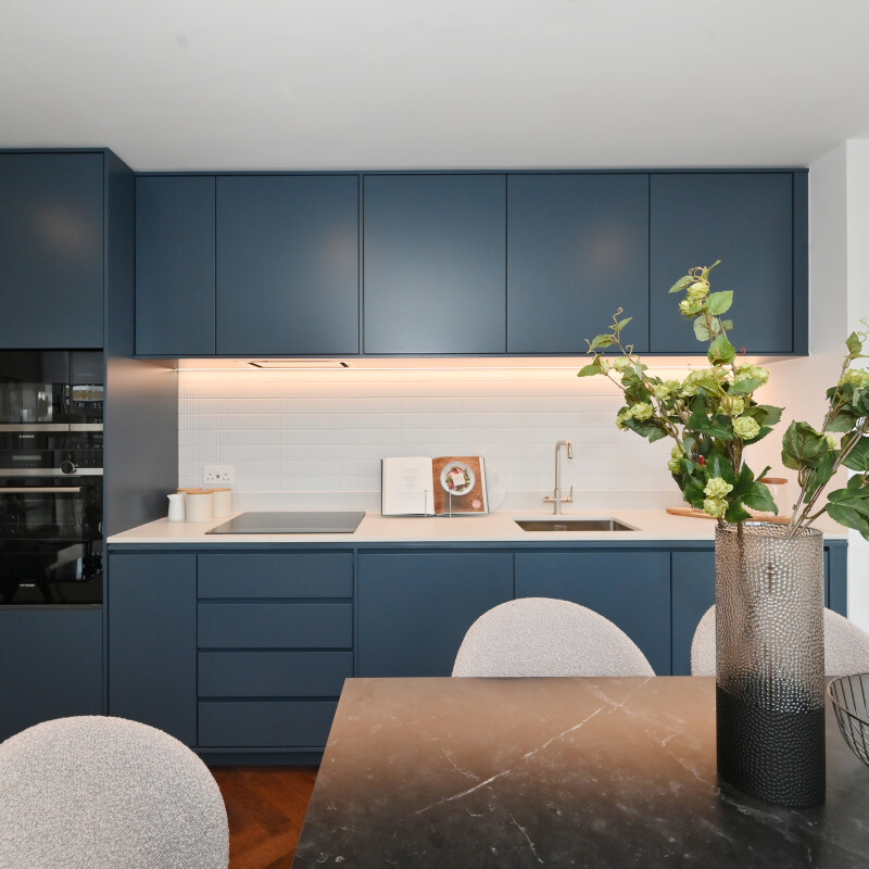 Photo of a kitchen-diner at the Delamarre apartment in Brent Cross Town. (Brent Cross Town)
