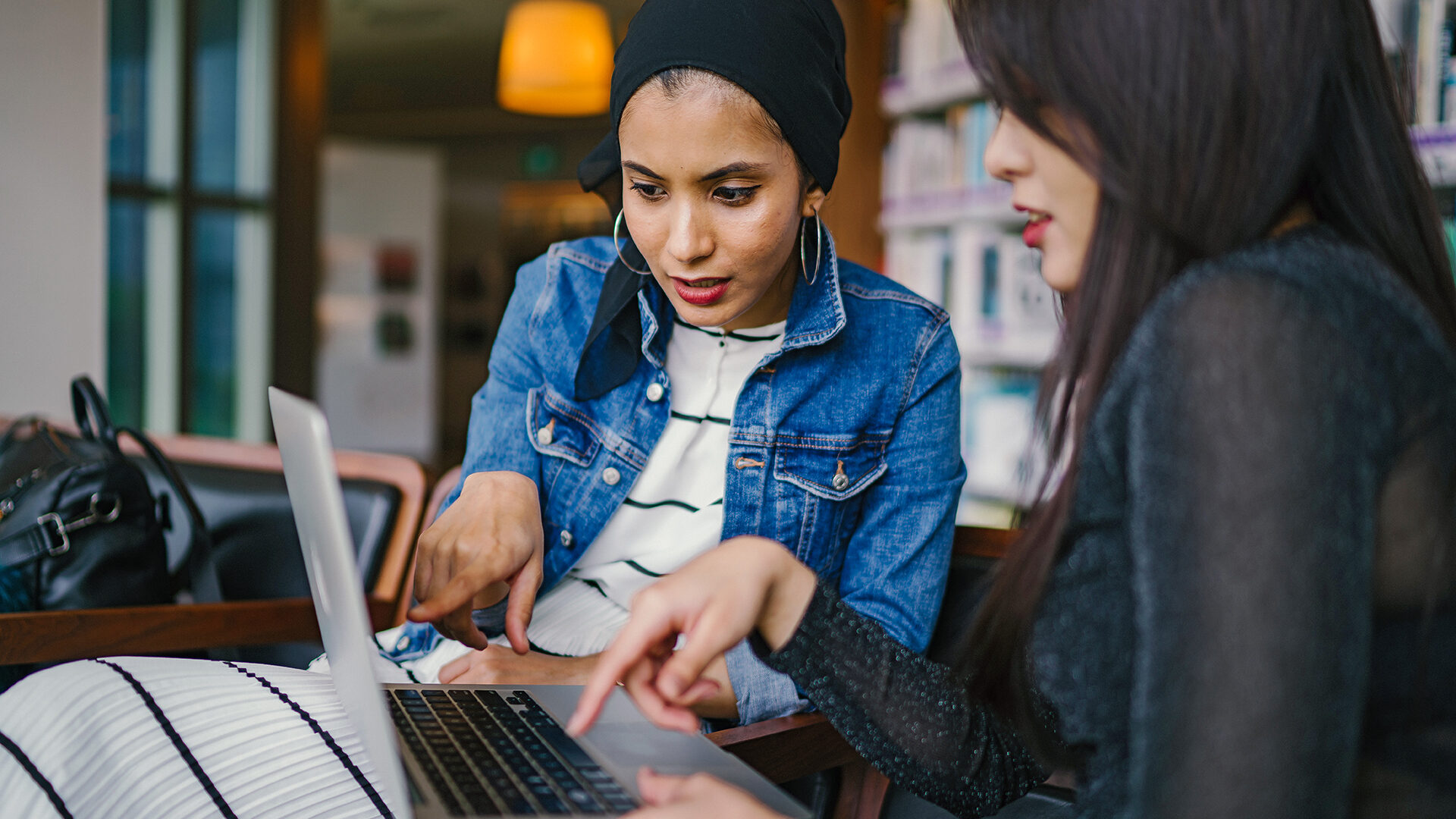 Women working together on laptop (Brent Cross Town)